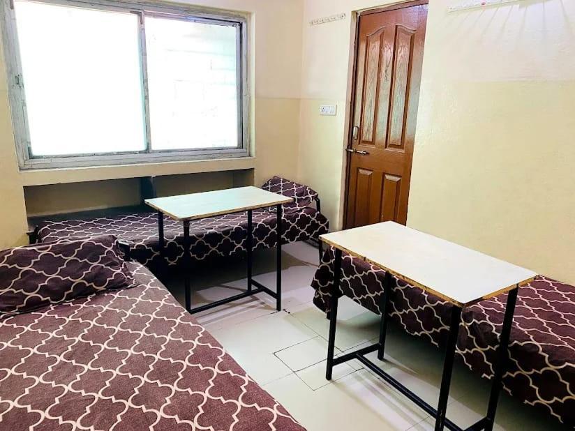 Aashiyana Boys Hostel Indore Eksteriør bilde
