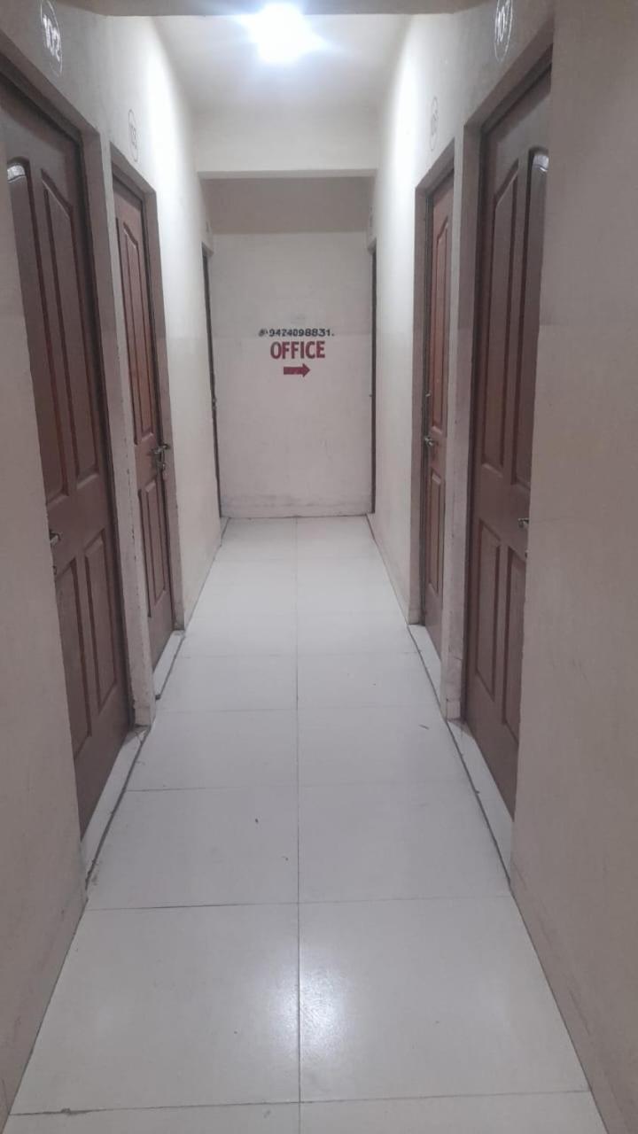 Aashiyana Boys Hostel Indore Eksteriør bilde